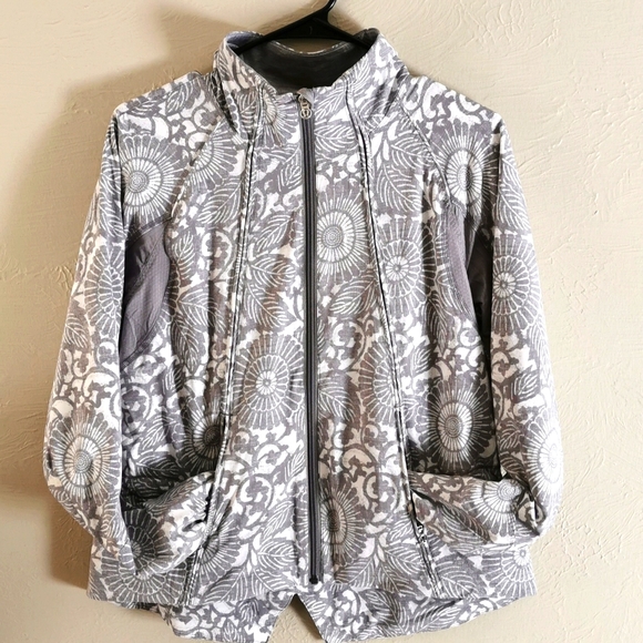 lululemon athletica Sweaters - Lululemon Athletica running jacket